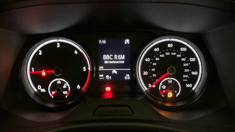 Volkswagen Transporter T28 Swb Diesel 2.0 TDI 110 Highline Van - Image 11