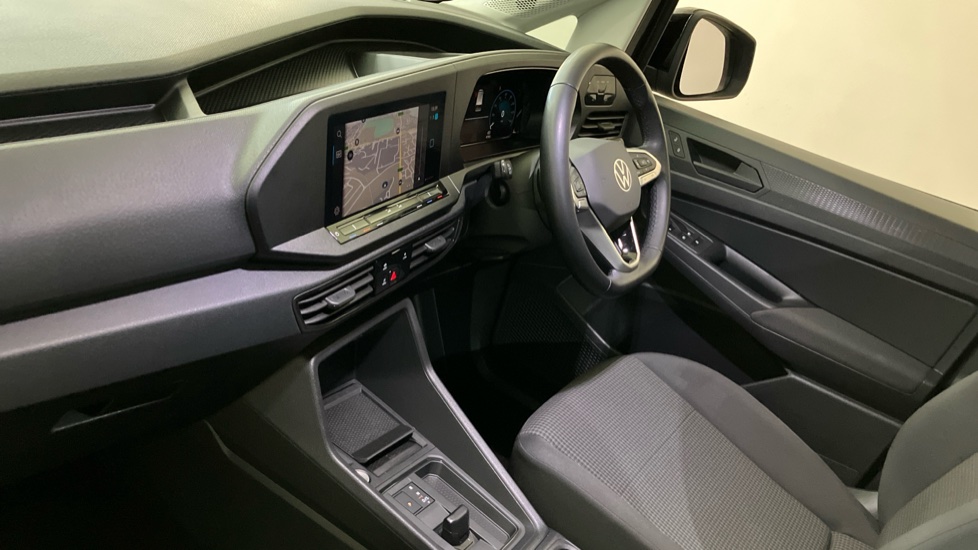 Volkswagen Caddy California Maxi 1.5 TSI 5dr DSG Petrol Estate - Image 2