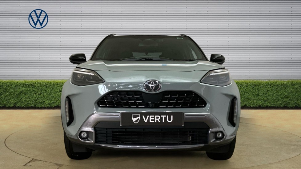 Toyota Yaris Cross 1.5 Hybrid 130 Premiere Edition 5dr CVT Hybrid Estate - Image 7