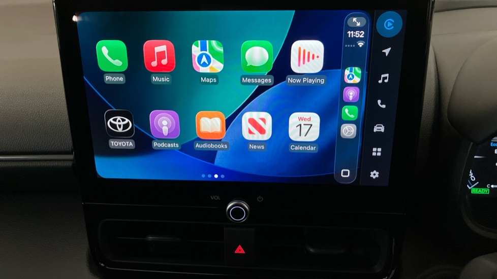 Toyota Yaris Cross 1.5 Hybrid 130 Premiere Edition 5dr CVT Hybrid Estate - Image 40