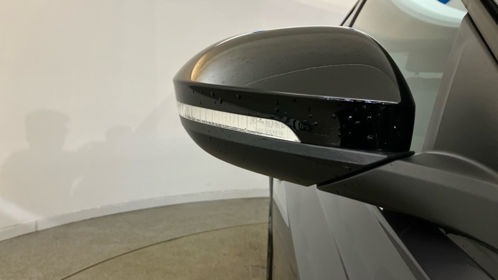 Volkswagen Taigo 1.0 TSI 115 Black Edition 5dr Petrol Hatchback - Image 28
