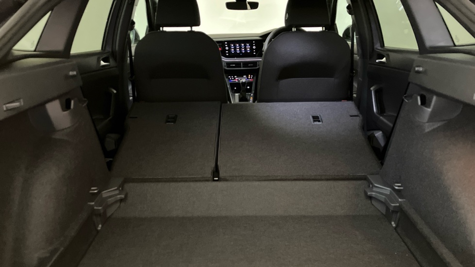 Volkswagen Taigo 1.0 TSI 115 Black Edition 5dr Petrol Hatchback - Image 45
