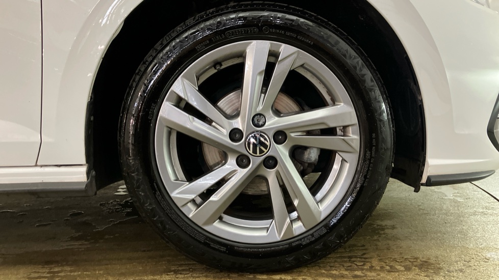 Volkswagen Polo 1.0 TSI R-Line 5dr Petrol Hatchback - Image 5