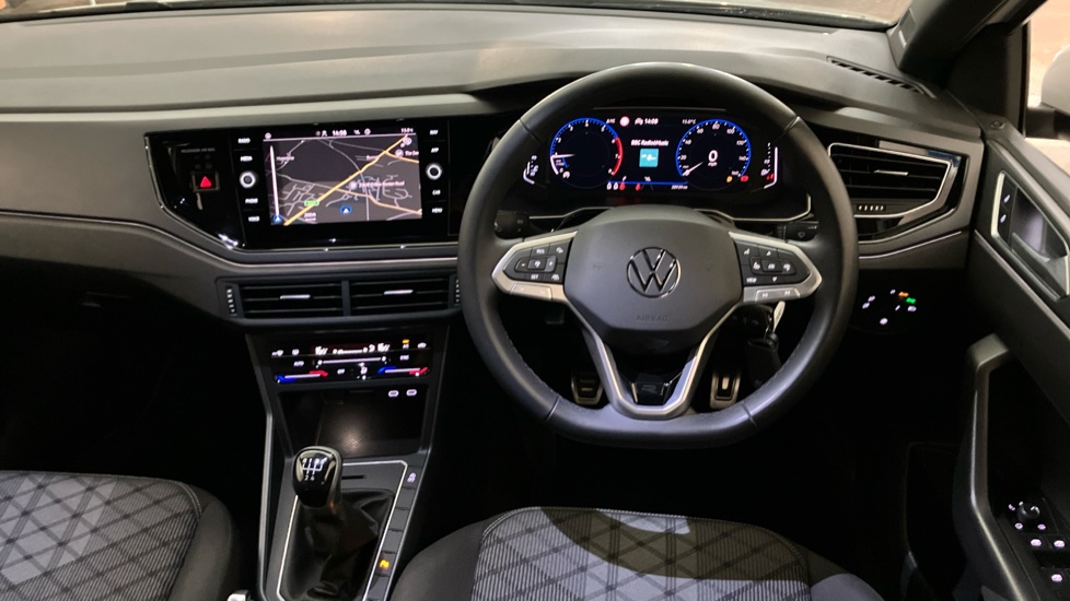 Volkswagen Polo 1.0 TSI R-Line 5dr Petrol Hatchback - Image 9
