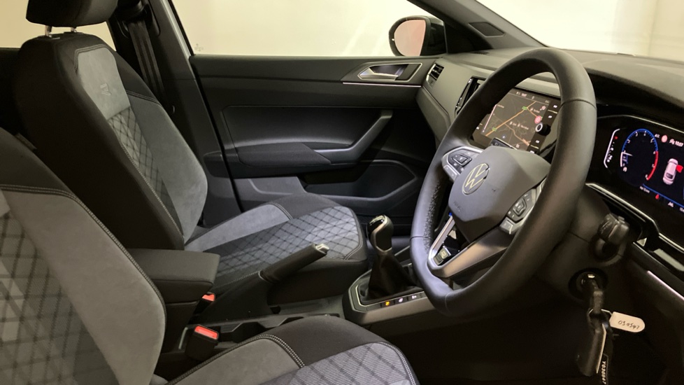 Volkswagen Taigo 1.0 TSI 115 Black Edition 5dr Petrol Hatchback - Image 25