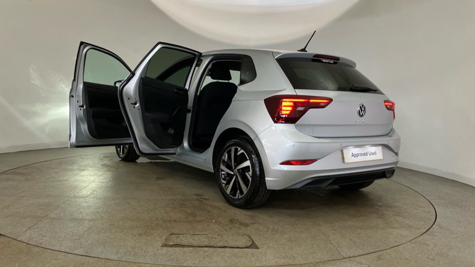 Volkswagen Polo 1.0 TSI Match 5dr Petrol Hatchback - Image 44