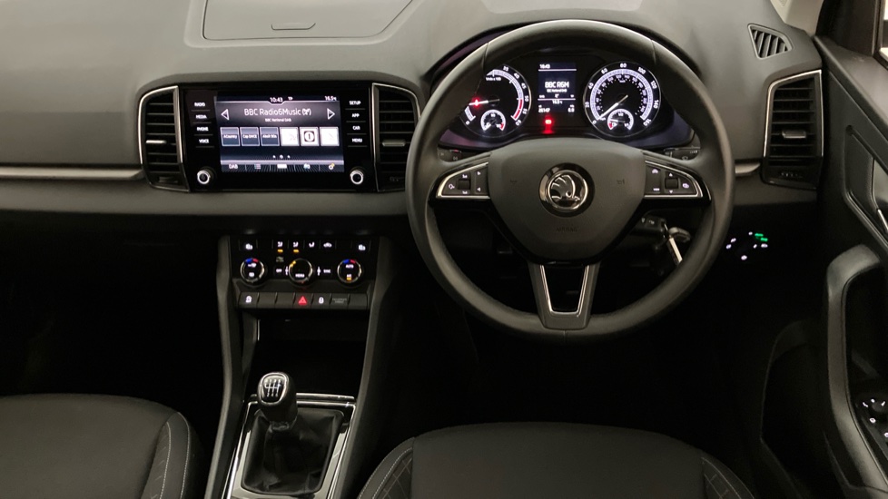 Skoda Karoq 1.6 TDI SE 5dr Diesel Estate - Image 9