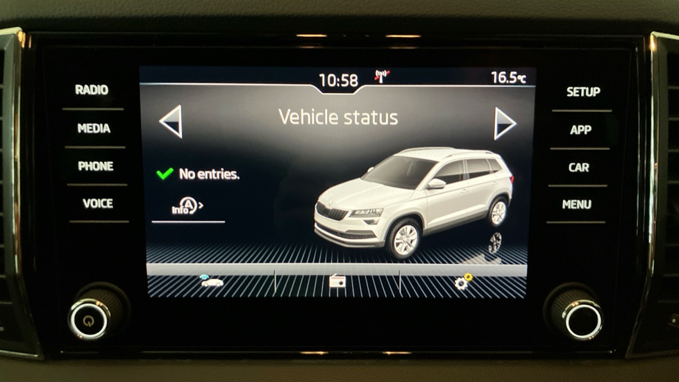 Skoda Karoq 1.6 TDI SE 5dr Diesel Estate - Image 44