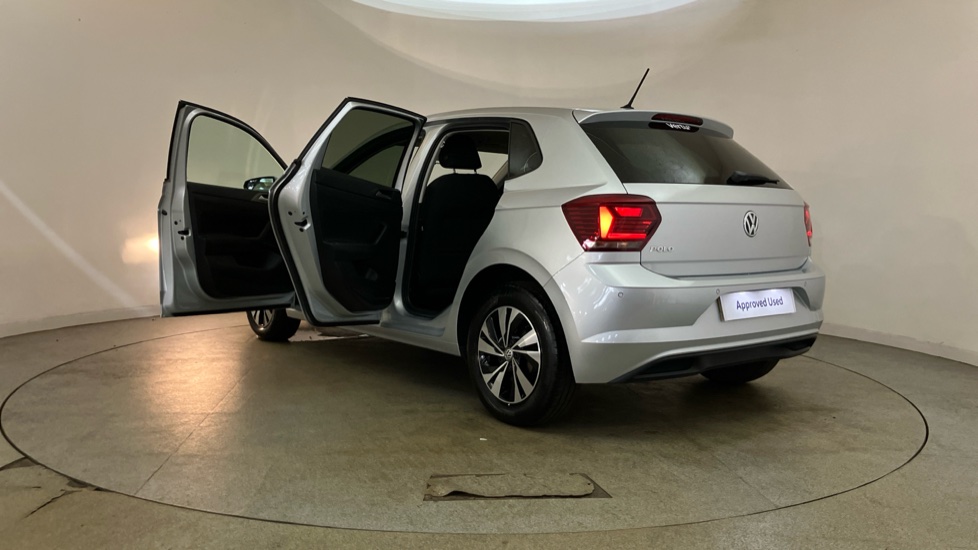 Volkswagen Polo 1.0 TSI 95 Match 5dr Petrol Hatchback - Image 43