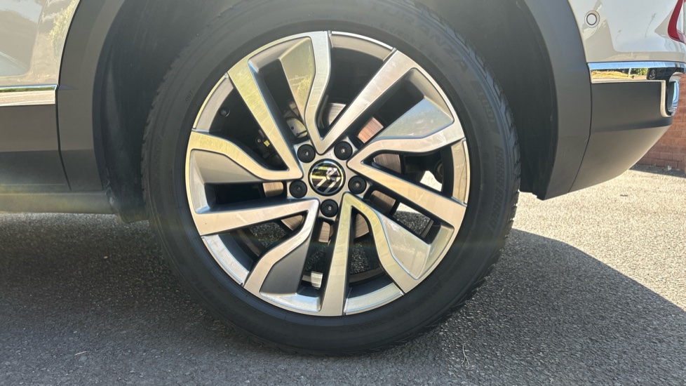Volkswagen T-Roc 1.5 TSI Style 5dr Petrol Hatchback - Image 22