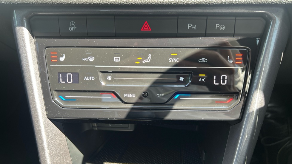 Volkswagen T-Roc 1.5 TSI Style 5dr Petrol Hatchback - Image 35
