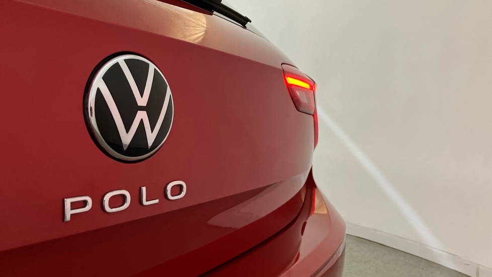 Volkswagen Polo 1.0 TSI Life 5dr Petrol Hatchback - Image 23