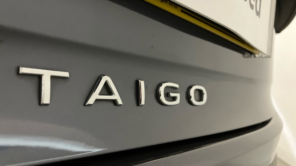 Volkswagen Taigo 1.0 TSI 110 Life 5dr Petrol Hatchback - Image 25