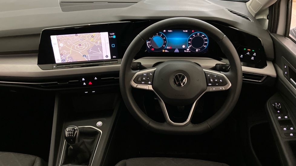 Volkswagen Golf 1.5 TSI Life 5dr Petrol Hatchback - Image 9