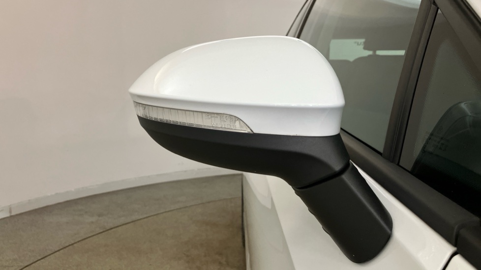 Volkswagen Golf 1.5 TSI Life 5dr Petrol Hatchback - Image 26