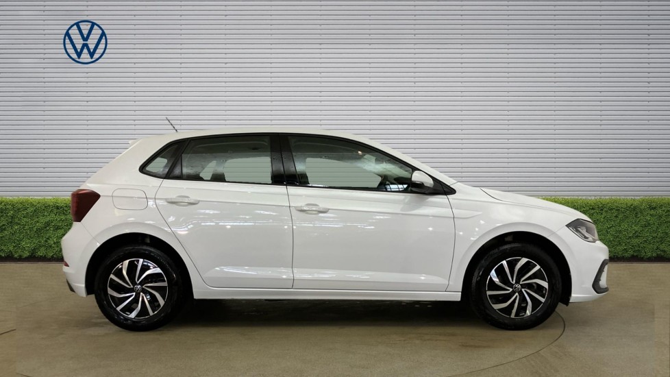 Volkswagen Polo 1.0 Life 5dr Petrol Hatchback - Image 4