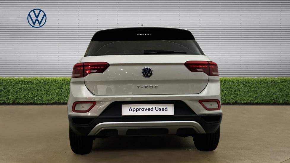 Volkswagen T-Roc 1.0 TSI Life 5dr Petrol Hatchback - Image 8