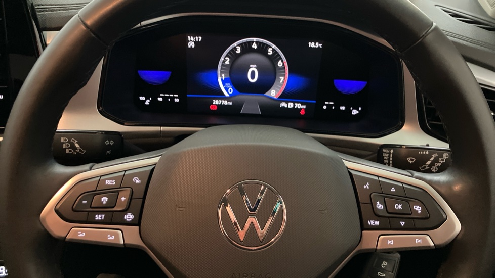 Volkswagen T-Roc 1.0 TSI Life 5dr Petrol Hatchback - Image 10
