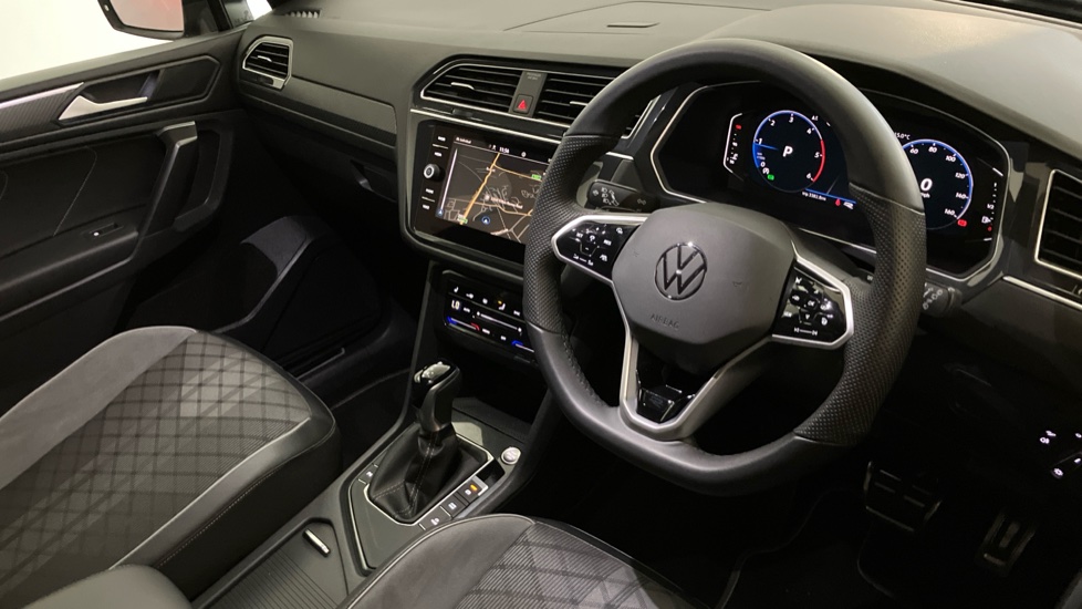 Volkswagen Tiguan Allspace 2.0 TDI R-Line 5dr DSG Diesel Estate - Image 6