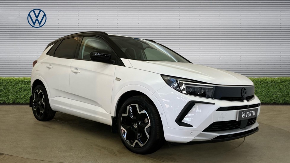 Vauxhall Grandland 1.2 Turbo Ultimate 5dr Petrol Hatchback - Image 1