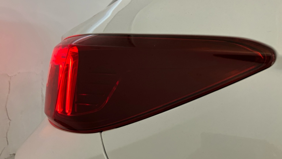 Vauxhall Grandland 1.2 Turbo Ultimate 5dr Petrol Hatchback - Image 25