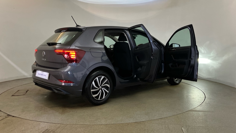 Volkswagen Polo 1.0 TSI Life 5dr Petrol Hatchback - Image 45