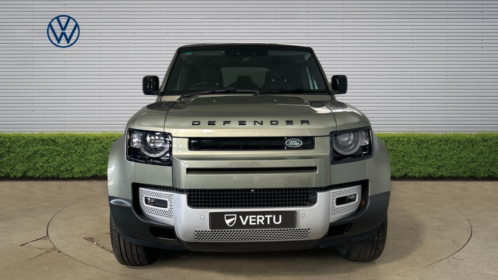 Land Rover Defender 3.0 D300 SE 110 5dr Auto Diesel Estate - Image 7