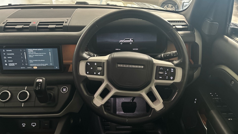 Land Rover Defender 3.0 D300 SE 110 5dr Auto Diesel Estate - Image 10