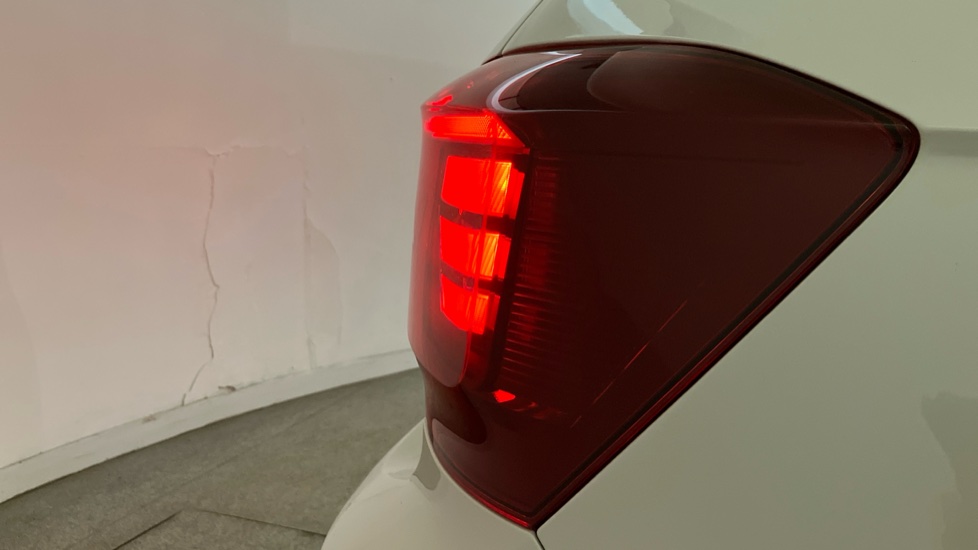 Volkswagen Polo 1.0 TSI Match 5dr Petrol Hatchback - Image 25