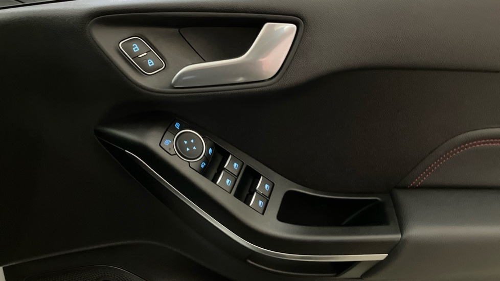 Ford Fiesta 1.0 EcoBoost Hybrid mHEV 125 ST-Line X Edition 5dr Petrol Hatchback - Image 19