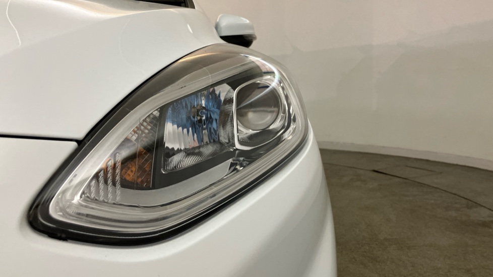 Ford Fiesta 1.0 EcoBoost Hybrid mHEV 125 ST-Line X Edition 5dr Petrol Hatchback - Image 28