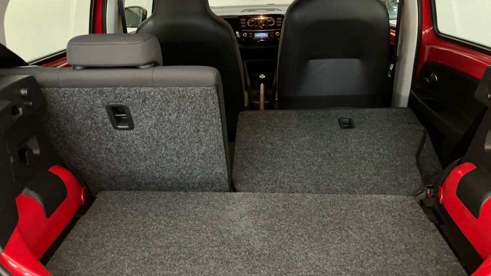 Volkswagen Up 1.0 Move Up 5dr Petrol Hatchback - Image 29