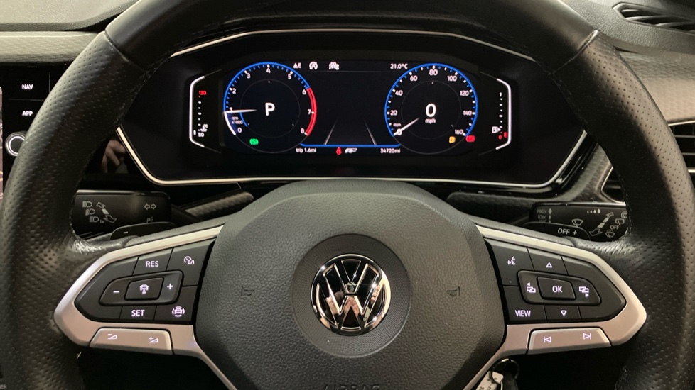 Volkswagen T-Cross 1.0 TSI 115 R-Line 5dr DSG Petrol Estate - Image 10