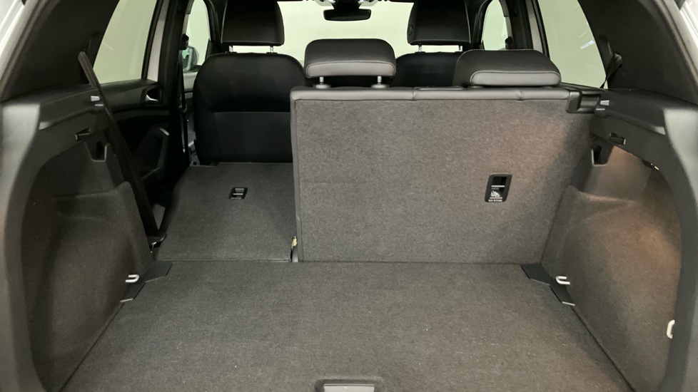 Volkswagen T-Cross 1.0 TSI 115 R-Line 5dr DSG Petrol Estate - Image 45