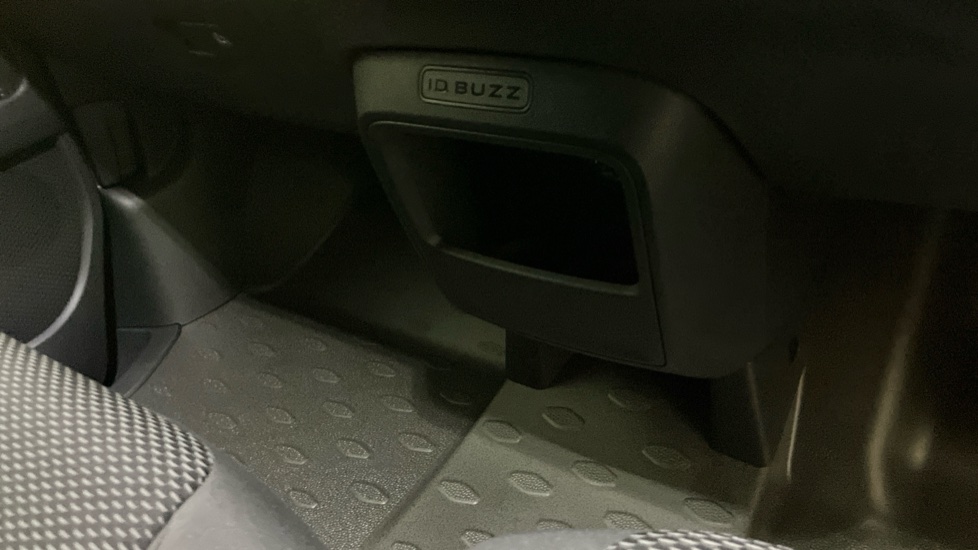 Volkswagen Id.Buzz Cargo 210kW Commerce Plus 79kWh Auto - Image 14