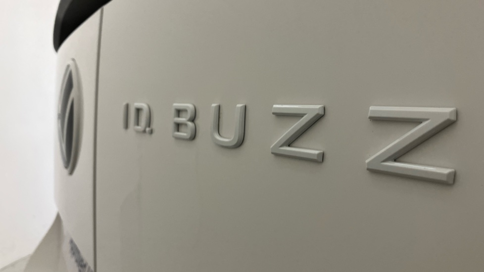 Volkswagen Id.Buzz Cargo 210kW Commerce Plus 79kWh Auto - Image 27