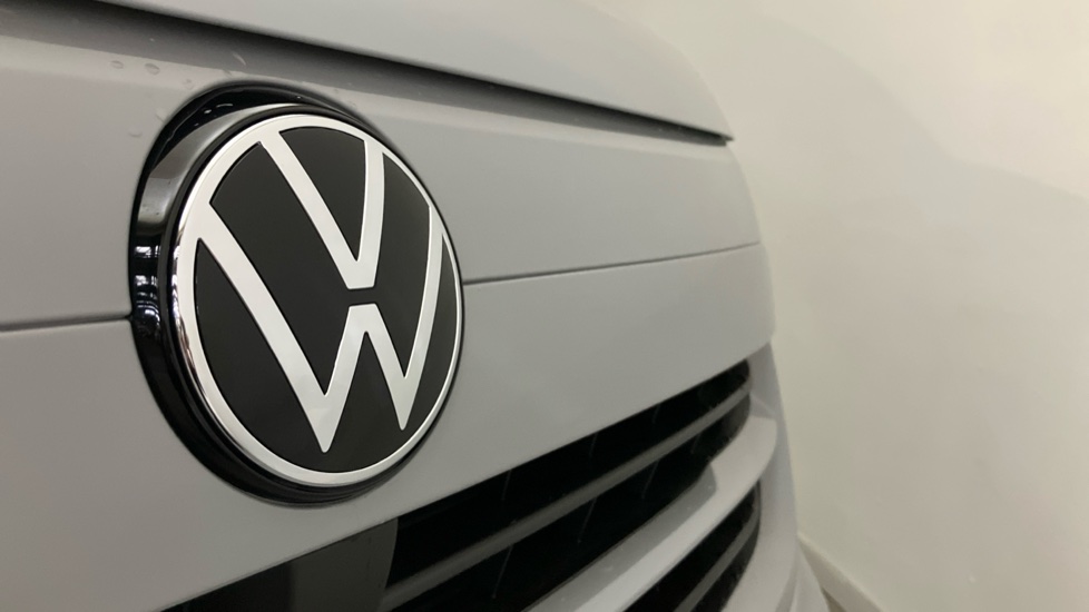 Volkswagen Transporter T32 Swb Electric 160kW 65kWh Commerce Pro Van Auto [5 Plus] - Image 29
