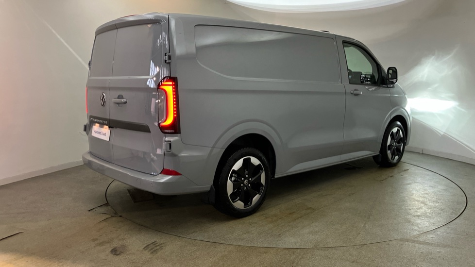 Volkswagen Transporter T32 Swb Electric 160kW 65kWh Commerce Pro Van Auto [5 Plus] - Image 31