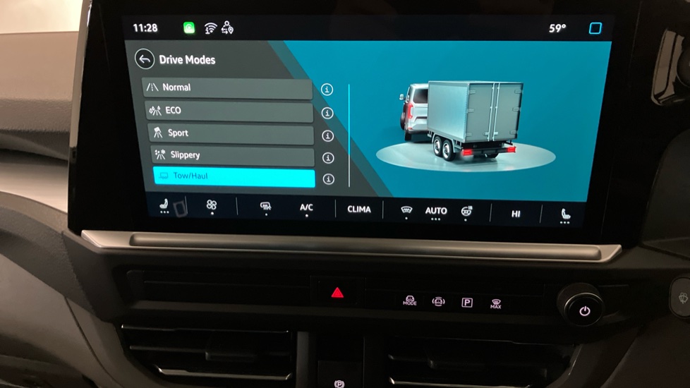Volkswagen Transporter T32 Swb Electric 160kW 65kWh Commerce Pro Van Auto [5 Plus] - Image 39