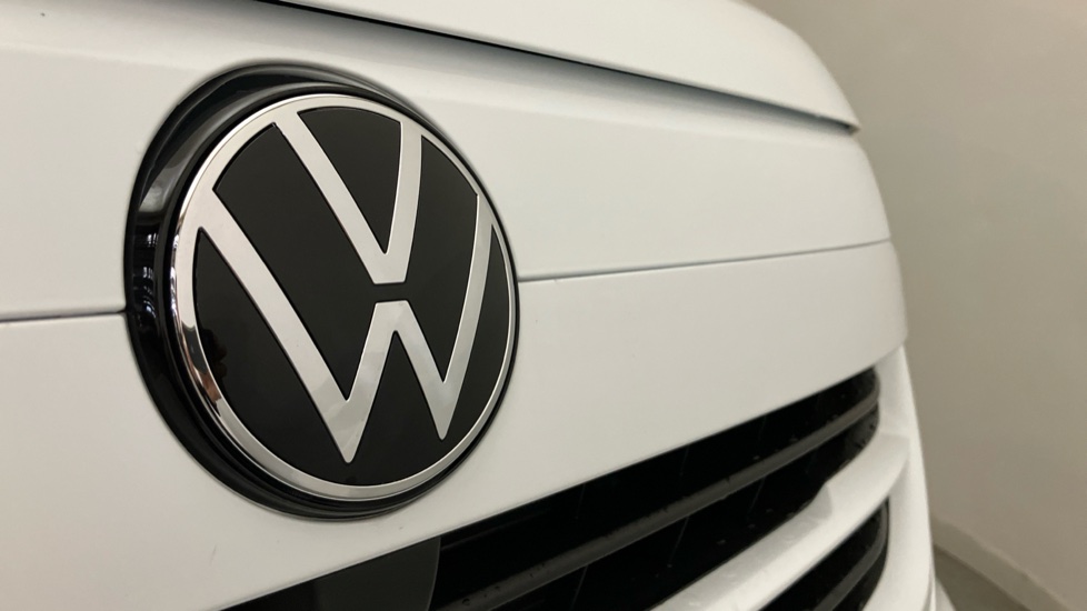 Volkswagen Transporter T32 Swb Electric 160kW 65kWh Commerce Pro Van Auto [5 Plus] - Image 31