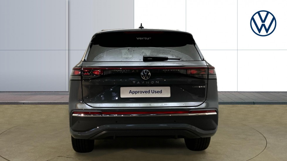 Volkswagen Tayron 1.5 TSI eHybrid Elegance 5dr DSG6 Estate - Image 8