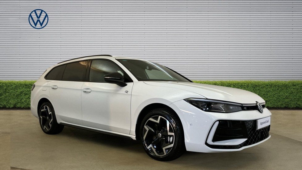 Volkswagen Passat 1.5 TSI eHybrid 272 R-Line 5dr DSG Estate - Image 1