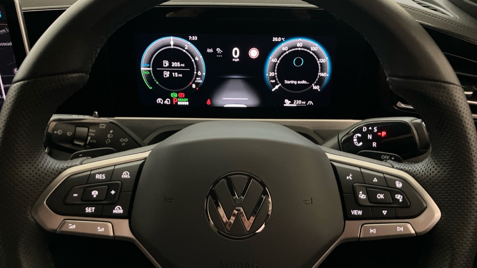 Volkswagen Passat 1.5 TSI eHybrid 272 R-Line 5dr DSG Estate - Image 10