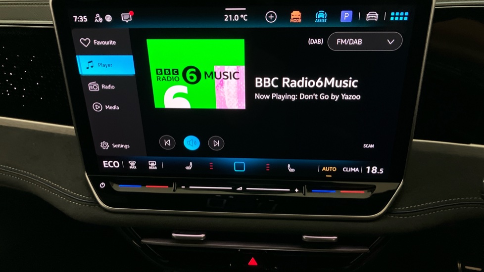Volkswagen Passat 1.5 TSI eHybrid 272 R-Line 5dr DSG Estate - Image 32