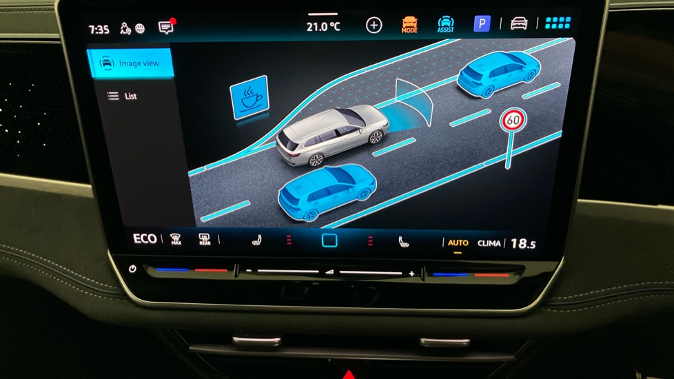 Volkswagen Passat 1.5 TSI eHybrid 272 R-Line 5dr DSG Estate - Image 34