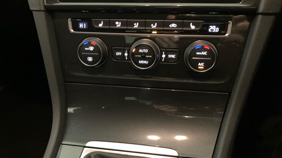 Volkswagen Golf 1.5 TSI EVO Match Edition 5dr Petrol Hatchback - Image 13