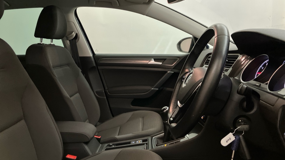 Volkswagen Golf 1.5 TSI EVO Match Edition 5dr Petrol Hatchback - Image 15