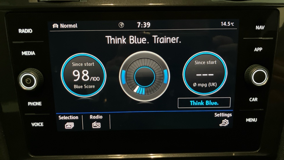 Volkswagen Golf 1.5 TSI EVO Match Edition 5dr Petrol Hatchback - Image 34
