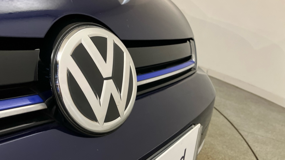 Volkswagen Golf 1.5 TSI EVO Match Edition 5dr Petrol Hatchback - Image 37