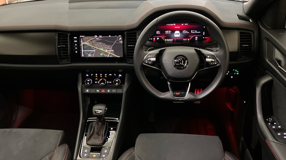 Skoda Kodiaq 2.0 TSI 245 vRS 4x4 5dr DSG [7 Seat] Petrol Estate - Image 9